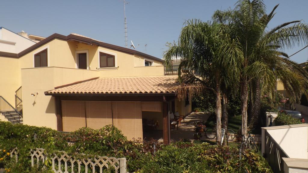 La Villa Di Uccio Marina di Modica Habitación foto